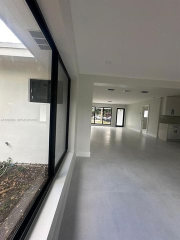 810 Wyoming Avenue, Fort Lauderdale, FL 33312