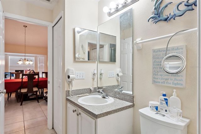 1019 LAKE BERKLEY DRIVE, Kissimmee, FL 34746