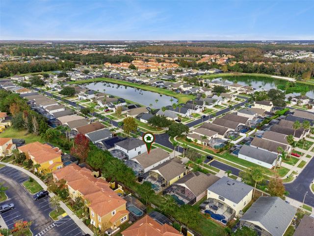 1019 LAKE BERKLEY DRIVE, Kissimmee, FL 34746