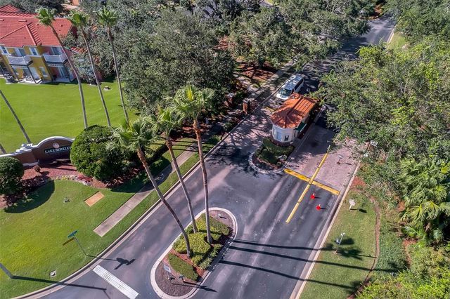 1019 LAKE BERKLEY DRIVE, Kissimmee, FL 34746