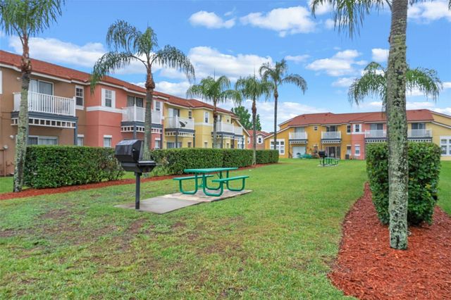 1019 LAKE BERKLEY DRIVE, Kissimmee, FL 34746