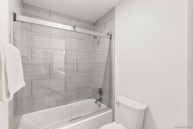 4080 Rosenda Ct 210, San Diego, CA 92122