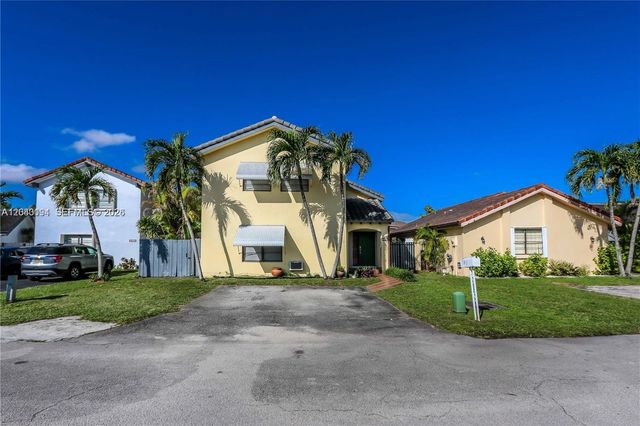 2500 SW 113th Ct, Miami, FL 33165