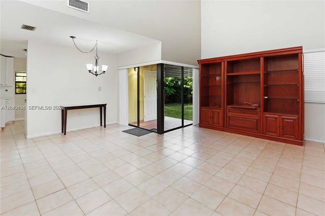 2500 SW 113th Ct, Miami, FL 33165