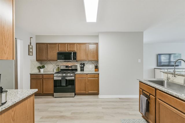 16848 Greenhouse Street, Conroe, TX 77385