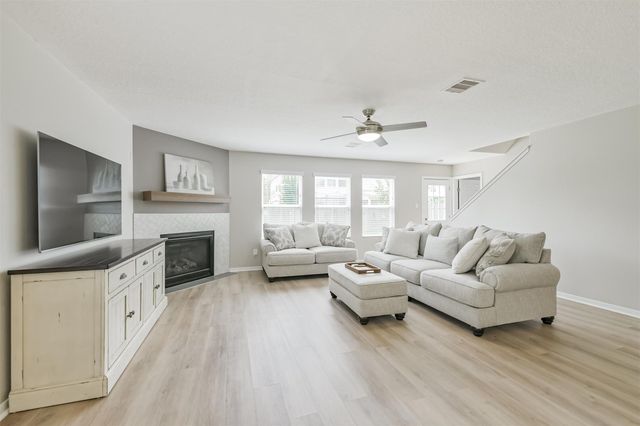 16848 Greenhouse Street, Conroe, TX 77385
