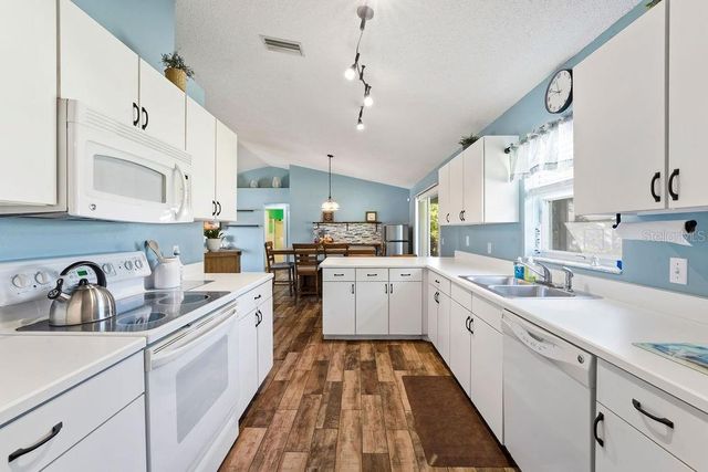 27 PINE HURST LANE, Palm Coast, FL 32164