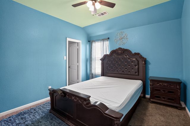5900 Paddlefish Drive, Fort Worth, TX 76179