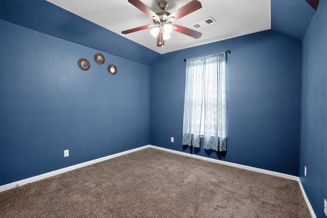 5900 Paddlefish Drive, Fort Worth, TX 76179