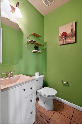 5900 Paddlefish Drive, Fort Worth, TX 76179