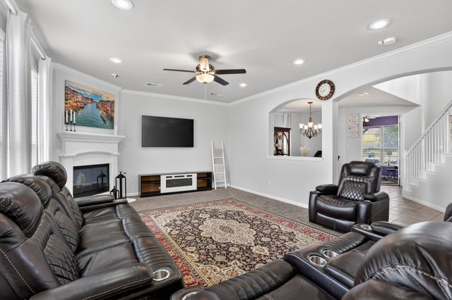 5900 Paddlefish Drive, Fort Worth, TX 76179