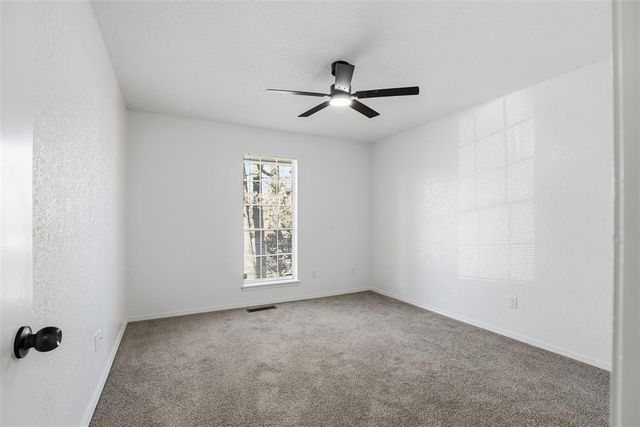 1212 Ridgecrest Road, Edmond, OK 73013