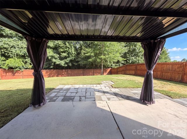 2618 Courtland Drive, Clover, SC 29710