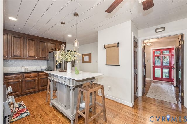 3709 Willow Ln, Quinton, VA 23141