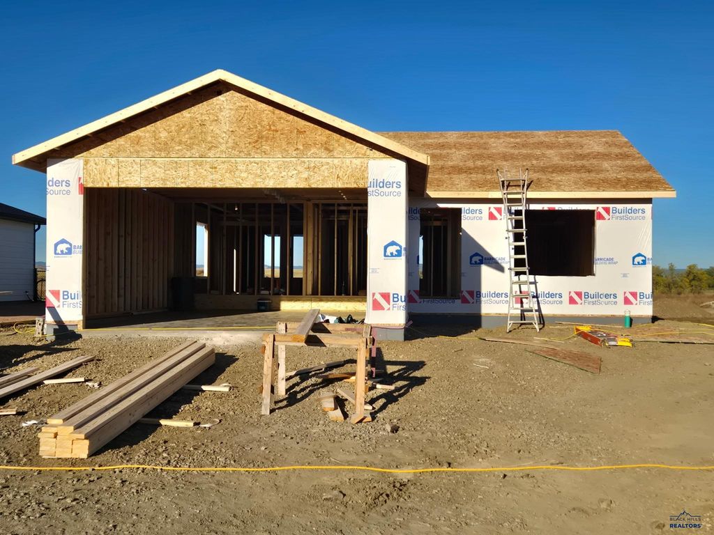 413 ALPHA AVE, Box Elder, SD 57719