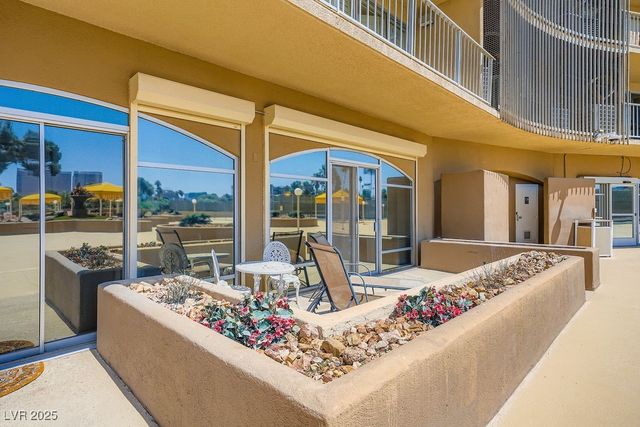 3111 Bel Air Drive Drive 201, Las Vegas, NV 89109