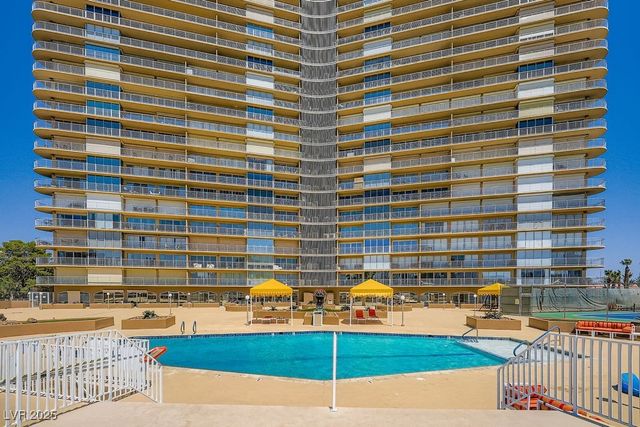 3111 Bel Air Drive Drive 201, Las Vegas, NV 89109