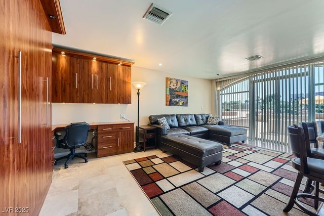 3111 Bel Air Drive Drive 201, Las Vegas, NV 89109