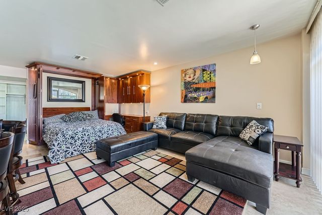 3111 Bel Air Drive Drive 201, Las Vegas, NV 89109