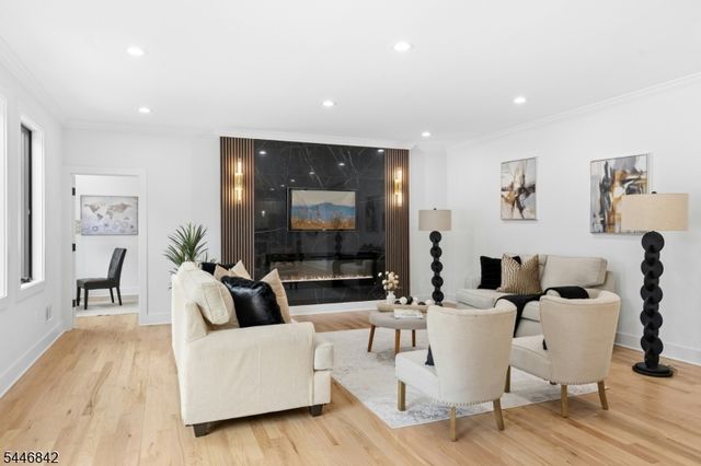 433 Grant Ave, Scotch Plains Twp., NJ 07076