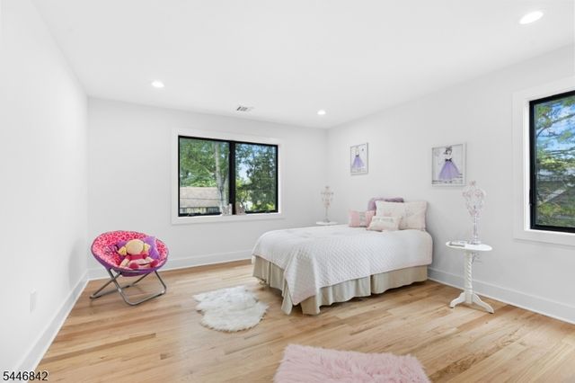 433 Grant Ave, Scotch Plains Twp., NJ 07076