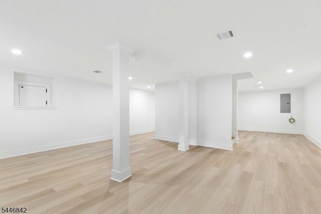 433 Grant Ave, Scotch Plains Twp., NJ 07076