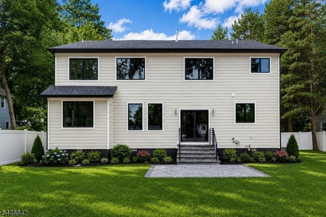 433 Grant Ave, Scotch Plains Twp., NJ 07076