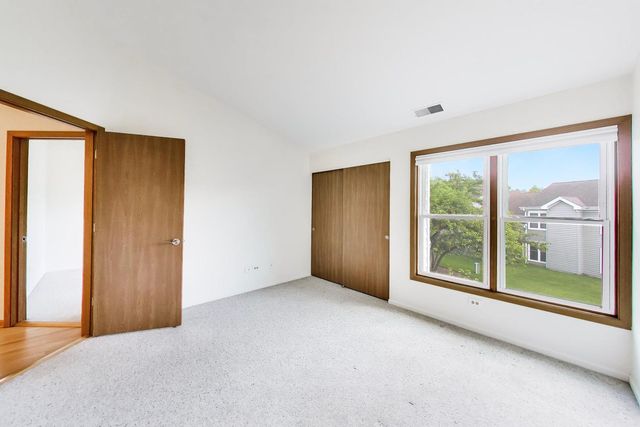 1951 N Stillwater Road 0, Arlington Heights, IL 60004