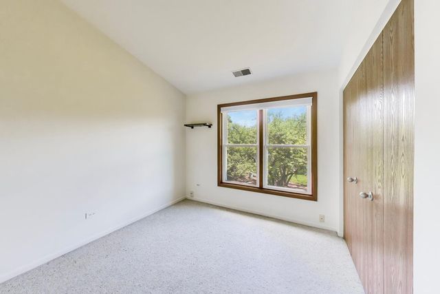 1951 N Stillwater Road 0, Arlington Heights, IL 60004