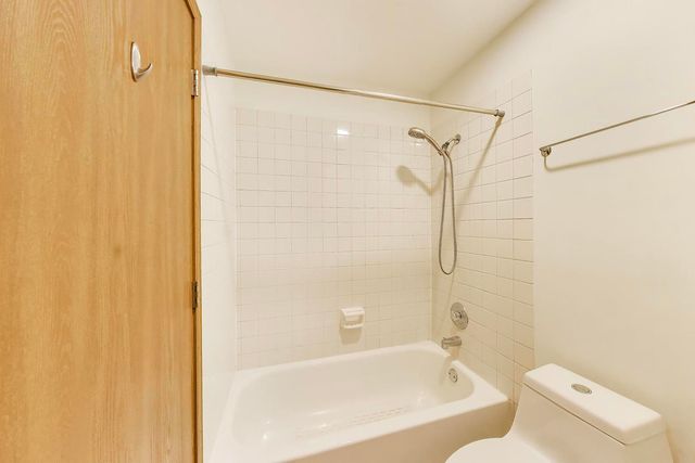 1951 N Stillwater Road 0, Arlington Heights, IL 60004