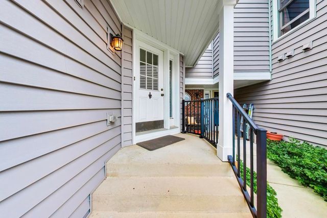 1951 N Stillwater Road 0, Arlington Heights, IL 60004