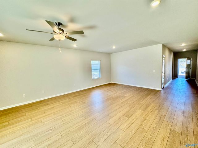 14557 Mountain Stream Drive, Athens, AL 35613