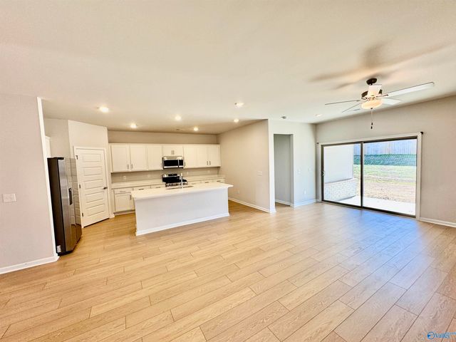 14557 Mountain Stream Drive, Athens, AL 35613