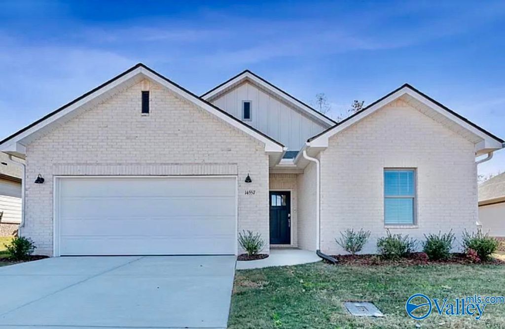 14557 Mountain Stream Drive, Athens, AL 35613