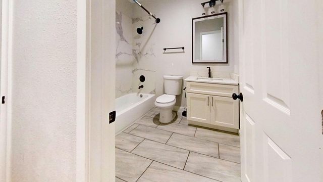 1331 87th Avenue, Oakland, CA 94621