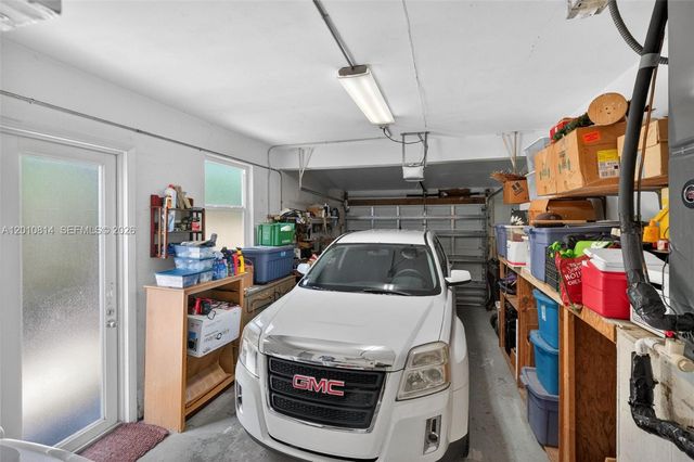 11400 NE 9th Ave, Biscayne Park, FL 33161