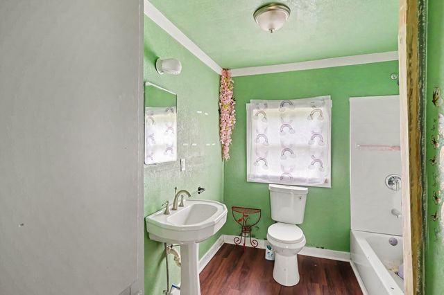 506 Woodard Avenue, Cleburne, TX 76033