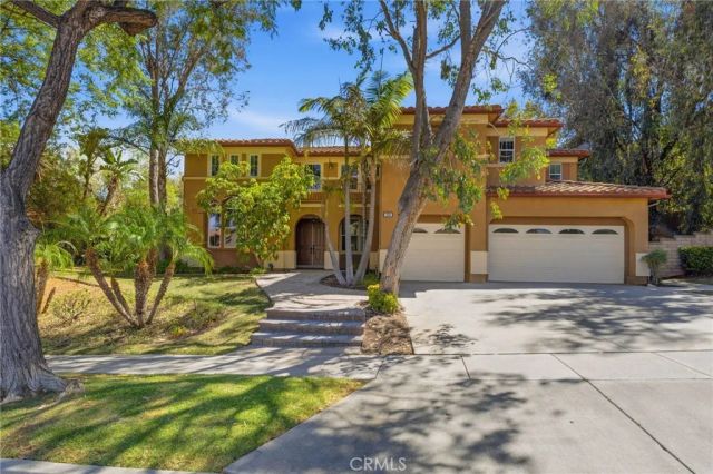 1568 Vandagriff, Corona, CA 92883