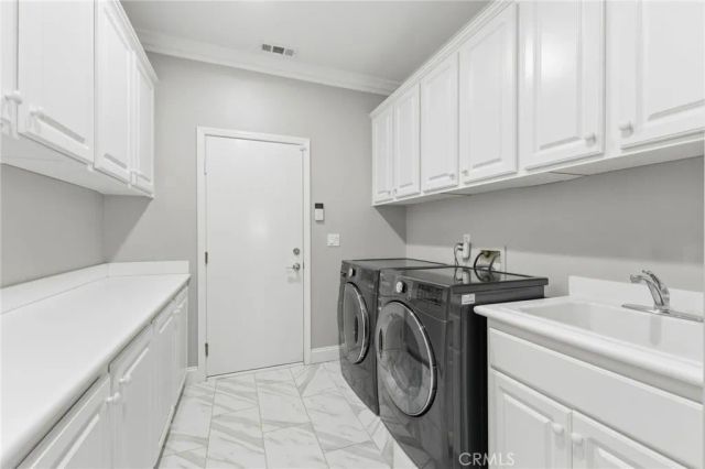 1568 Vandagriff, Corona, CA 92883