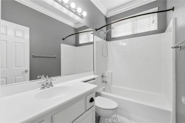 1568 Vandagriff, Corona, CA 92883