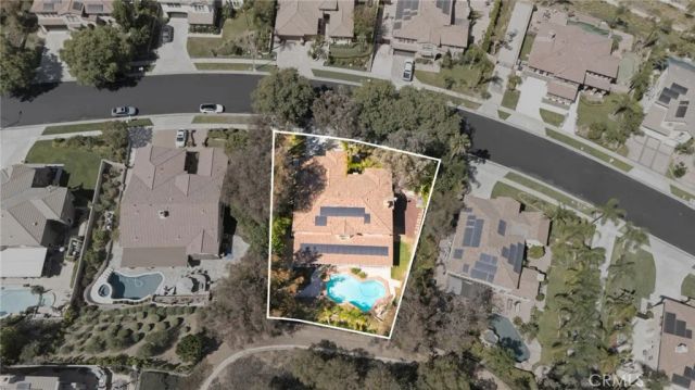 1568 Vandagriff, Corona, CA 92883