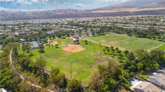 1568 Vandagriff, Corona, CA 92883