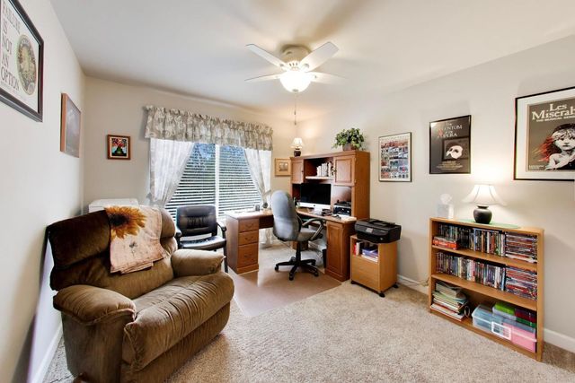 5660 Trinity Court, Gurnee, IL 60031