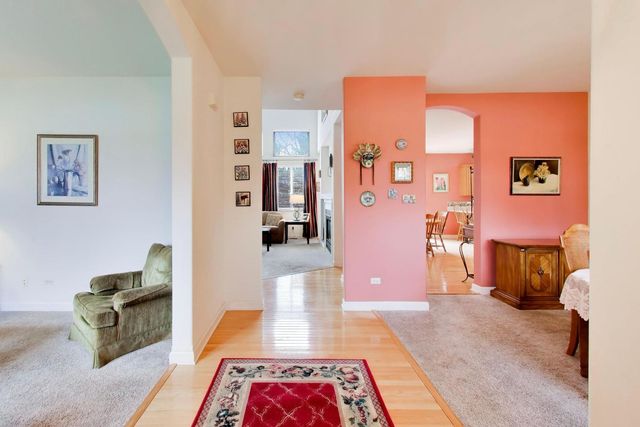 5660 Trinity Court, Gurnee, IL 60031