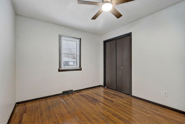 2546 S Fort Avenue, Springfield, MO 65807