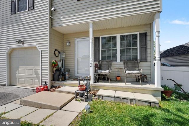 2 CREEKSIDE, Wrightsville, PA 17368