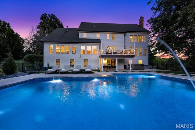 1109 Windridge Estates Lane, Chesterfield, MO 63005