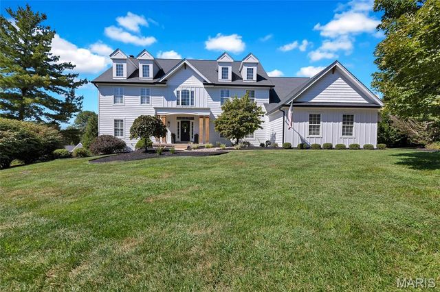 1109 Windridge Estates Lane, Chesterfield, MO 63005