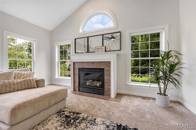 1109 Windridge Estates Lane, Chesterfield, MO 63005