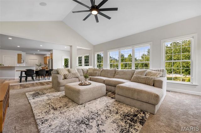 1109 Windridge Estates Lane, Chesterfield, MO 63005